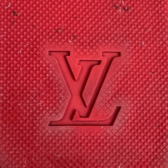 LOUIS VUITTON CONCORD SNEAKERS IN RED EPI LEATHER - Picture 12 of 14